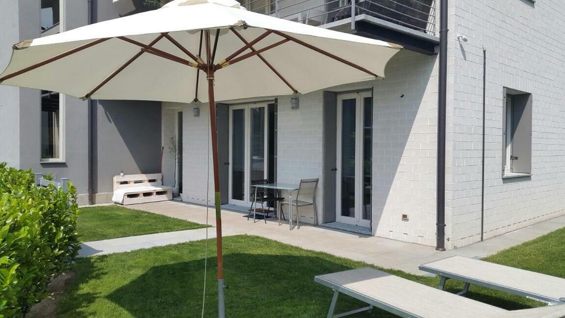 Boutique Apartment - La Dolce Vita Reno Di Leggiuno Exteriér fotografie